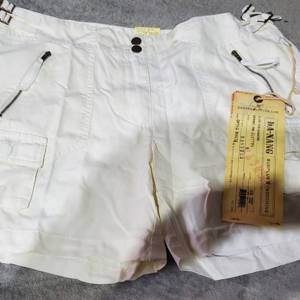 Cargo shorts NWT